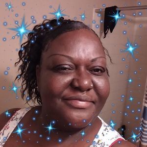 Meet your Posher, Iris